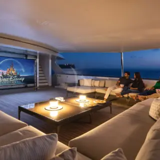 Upper Deck