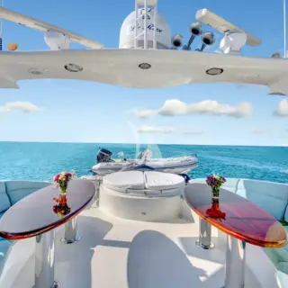 Flybridge Aft