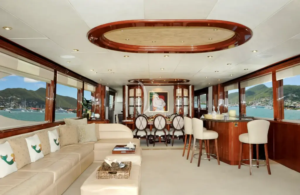 LE REVE - Main Salon