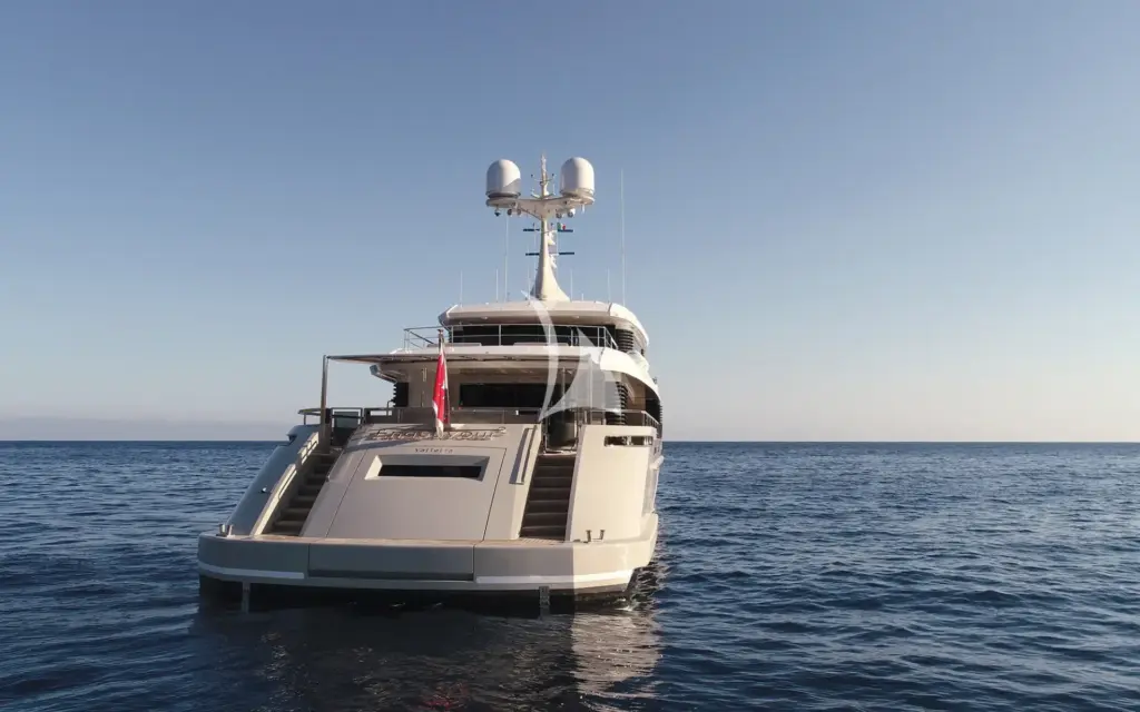 ENDEAVOUR II - Stern