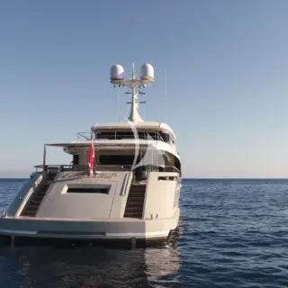ENDEAVOUR II - Stern