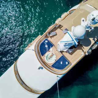 Heli shot - Sun deck