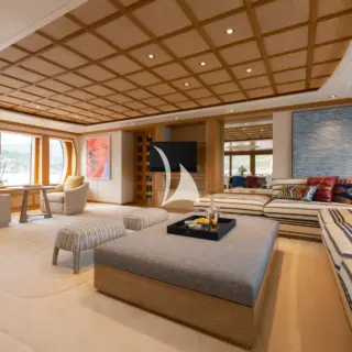 Upper salon