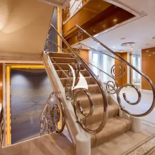 Foyer Detail