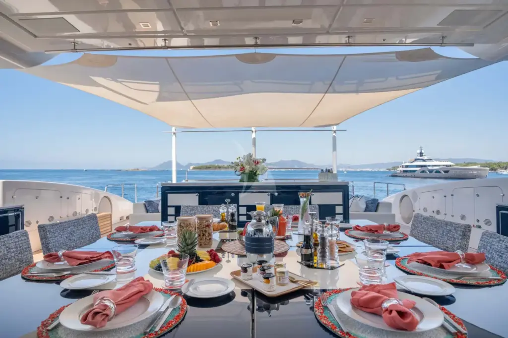 DA VINCI - MAIN DECK AFT 