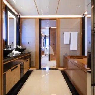Master ensuite