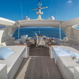 Upper deck full view