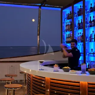 New bar on the Jacuzzi deck