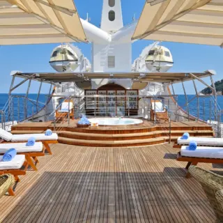 Jacuzzi deck