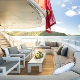 Main deck aft