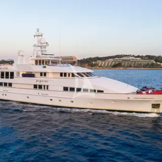 Pegasus Cruising 2