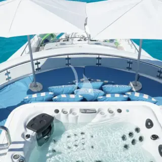 Sundeck Forward