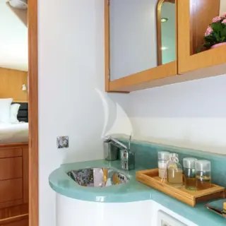 CURANTA CRIDHE - ensuite bathroom