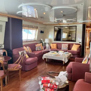 MISS CANDY - Image 18