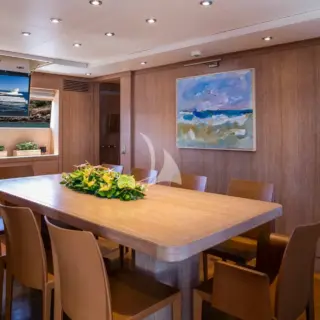 Dining table / TV