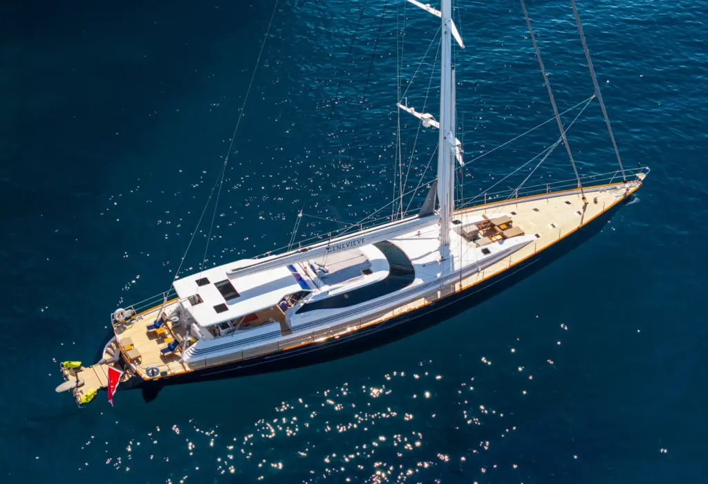 S/Y GENEVIEVE, aerial