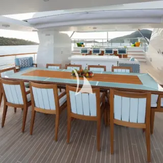 Sun deck