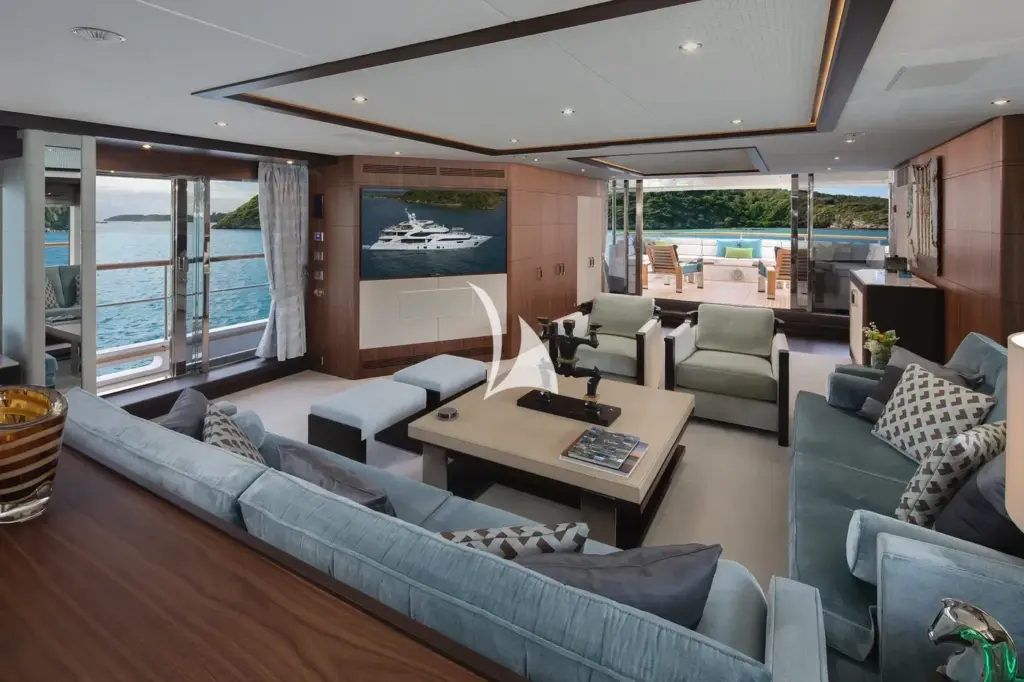 JODI ANN - Main salon