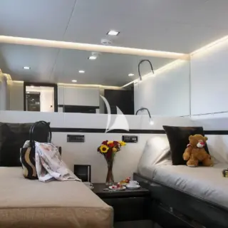 Twin cabin