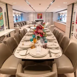 BLISS - Dinning Main Salon