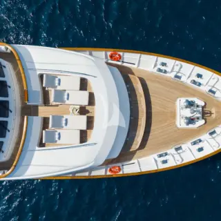 Bow from above