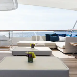 Bridge Deck Aft