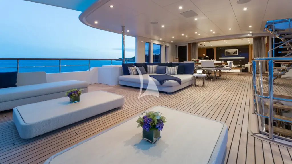 Go - Bridge Deck Aft