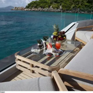 Bridge deck aft
