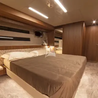 VIP Cabin 1