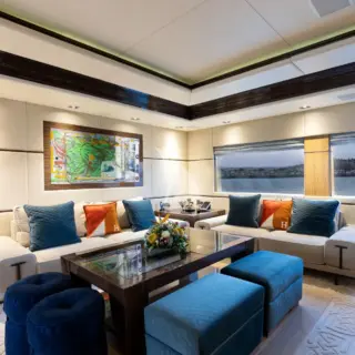 Owners salon