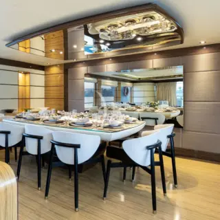 Main salon dining