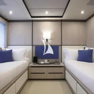 Twin cabin