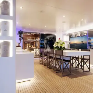 Aft Deck - Dining Table