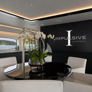 IMPULSIVE | Main Saloon