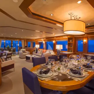 Main Salon, Formal Dining