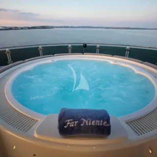 Jacuzzi on sun deck