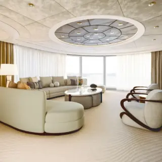 CAPRI I - Visuals Main Salon