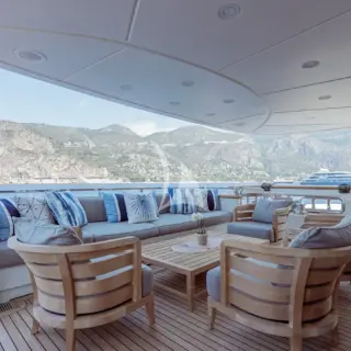 Main aft deck