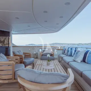 Main aft deck