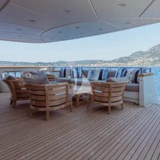 Main aft deck