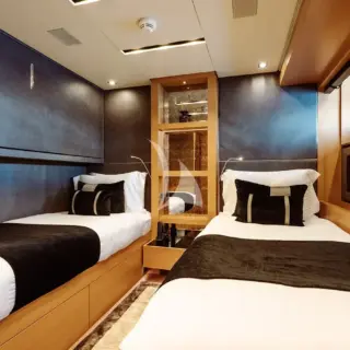 Twin Cabin