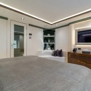 VIP Cabin