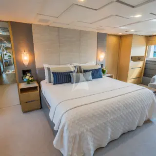 'H - Master Stateroom