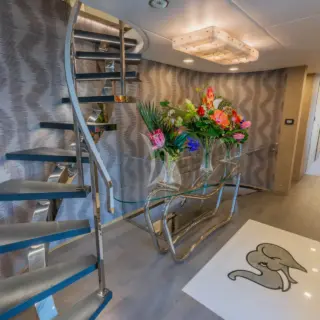 'H - Main Deck Foyer with access to Skylounge, below guest accommodations + fitness studio 