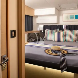 Queen Cabin 1
