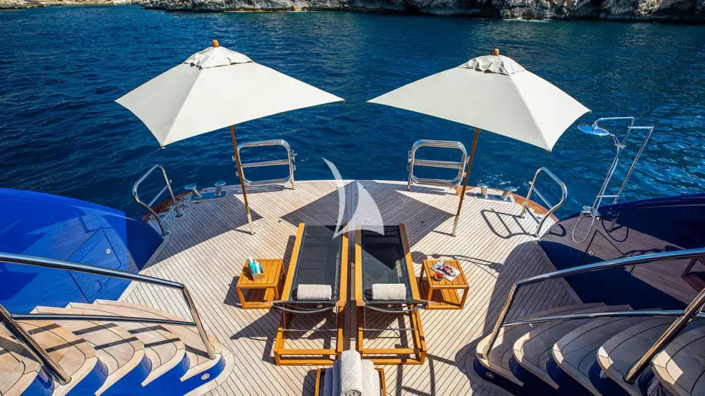 DIRT POOR - Swim Platform