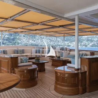 Upper deck seating