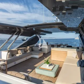 Flybridge