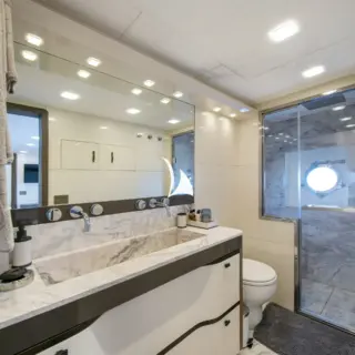 ESMERALDA OF THE SEAS - Image 16