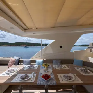 flybridge table